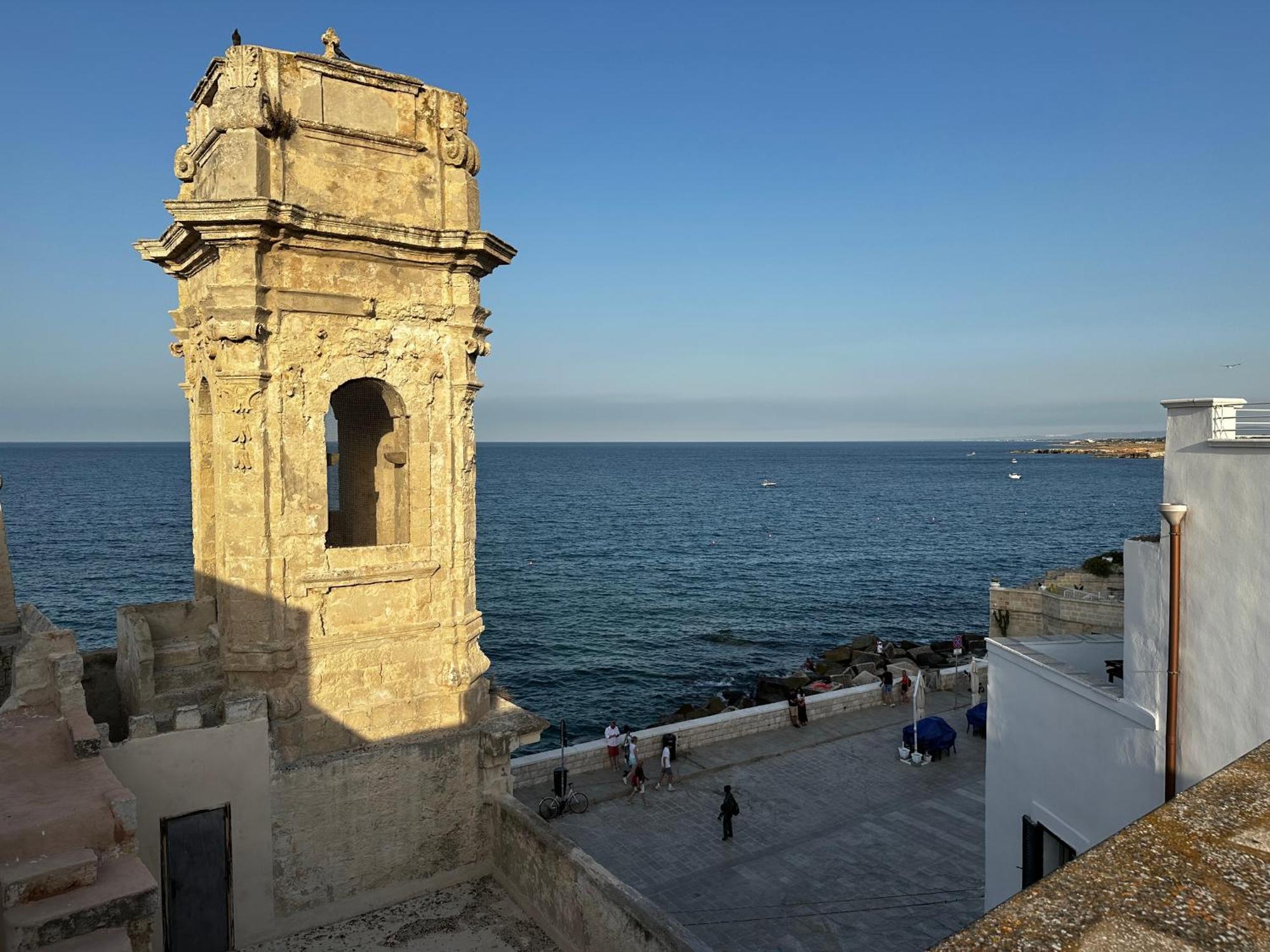 Casa Vacanze San Salvatore Centro Storico Monopoli Luaran gambar