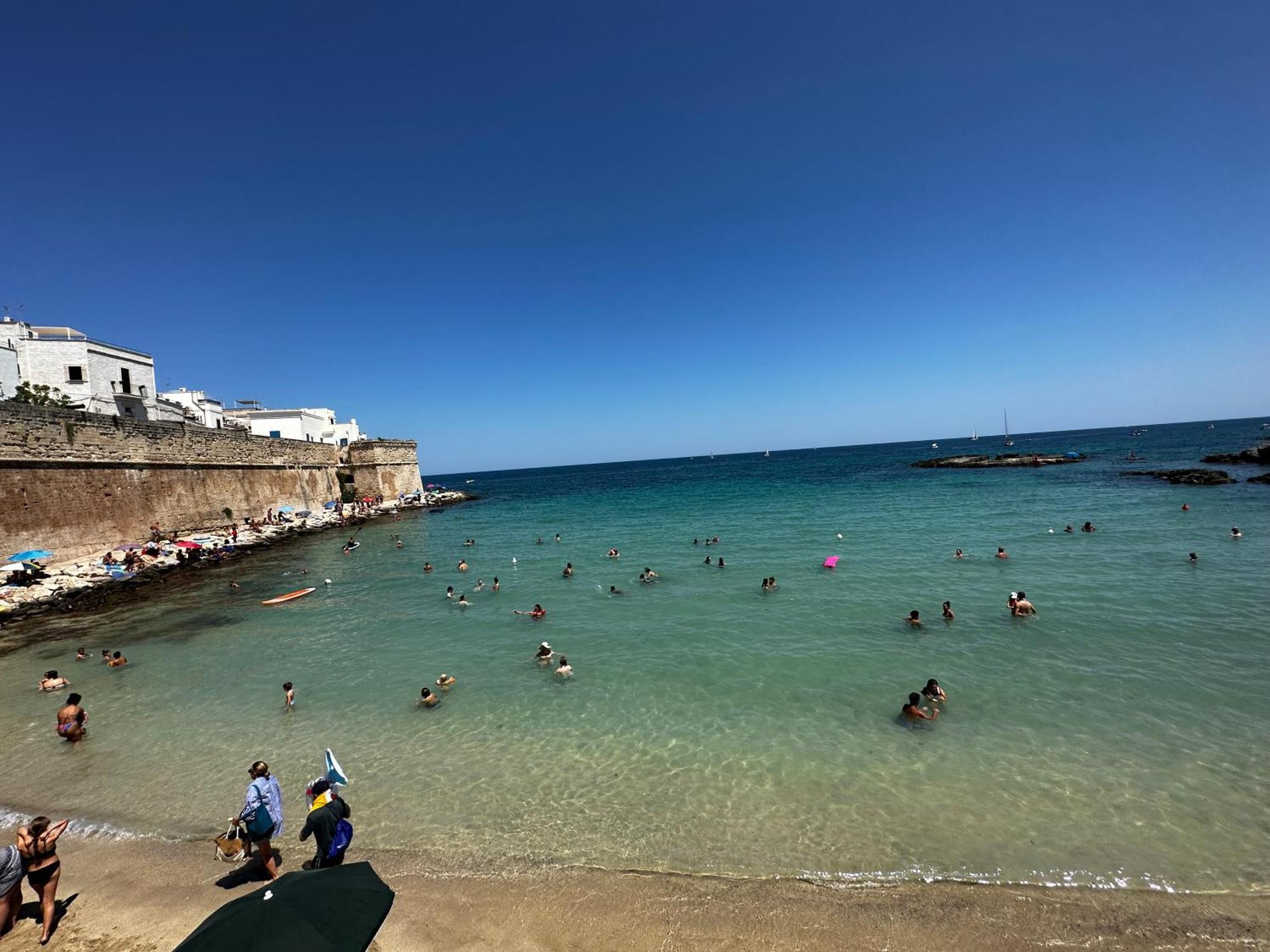 Casa Vacanze San Salvatore Centro Storico Monopoli Luaran gambar