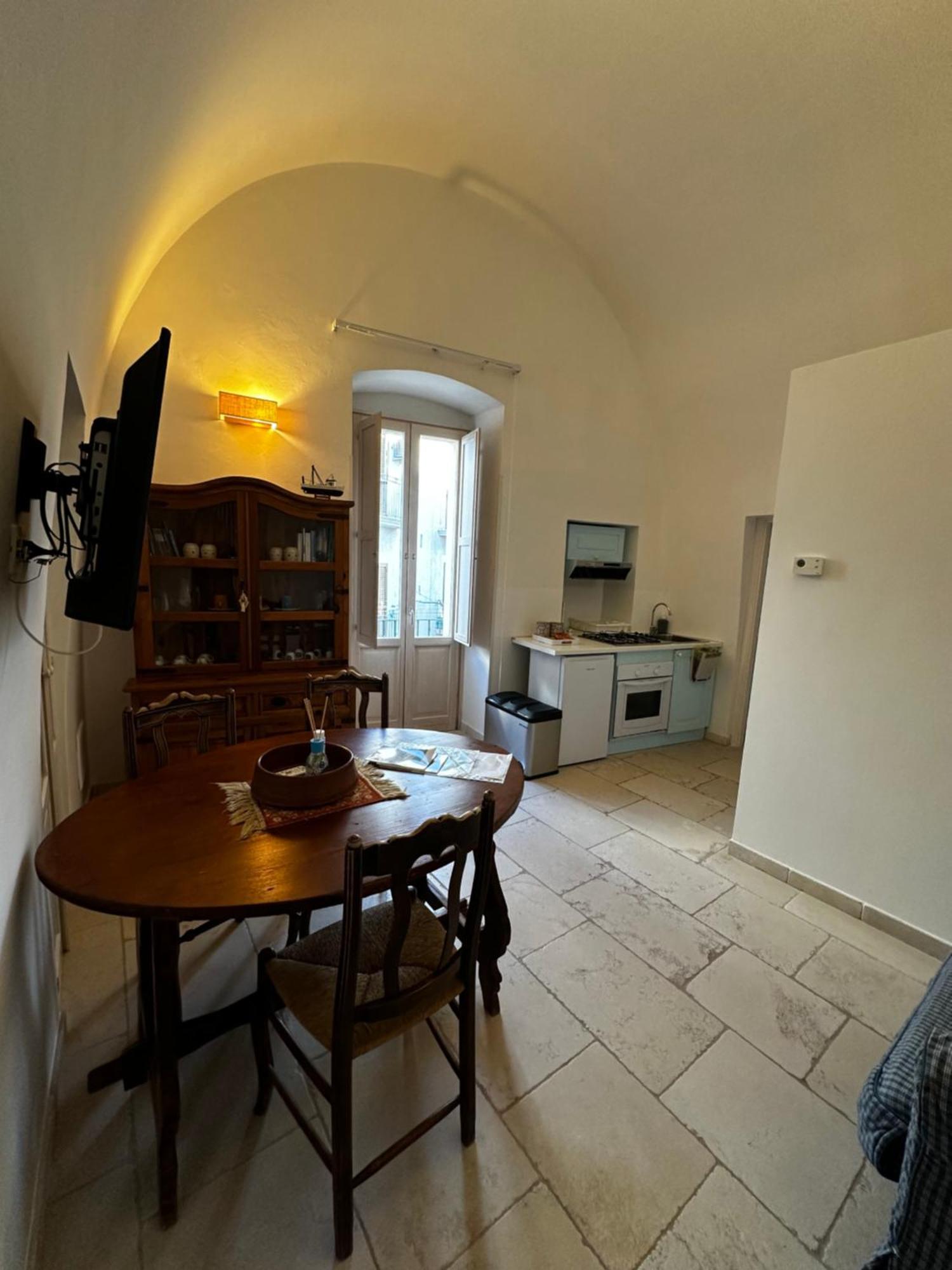 Casa Vacanze San Salvatore Centro Storico Monopoli Luaran gambar